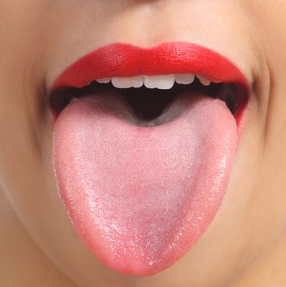 how to clean your tongue
