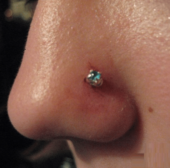 nose piercing healing stages